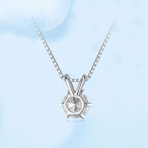 Wholesale Women's Light Luxury Geometric 925 Sterling Silver Six Claw Moissanite Clavicle Necklace With Zirconia