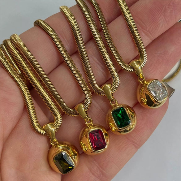 Wholesale Women's Light Luxury Geometric Titanium Steel Pendant Necklace With Snake Bone Chain Real Gold Electroplated
