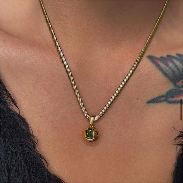 Wholesale Women's Light Luxury Geometric Titanium Steel Pendant Necklace With Snake Bone Chain Real Gold Electroplated