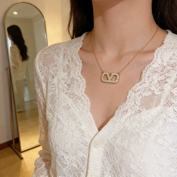 Wholesale Women's Light Luxury Geometric Vshaped Pendant Necklace With Letter And Number Patterns Titanium Steel Oshaped Chain Inlaid With Zircon