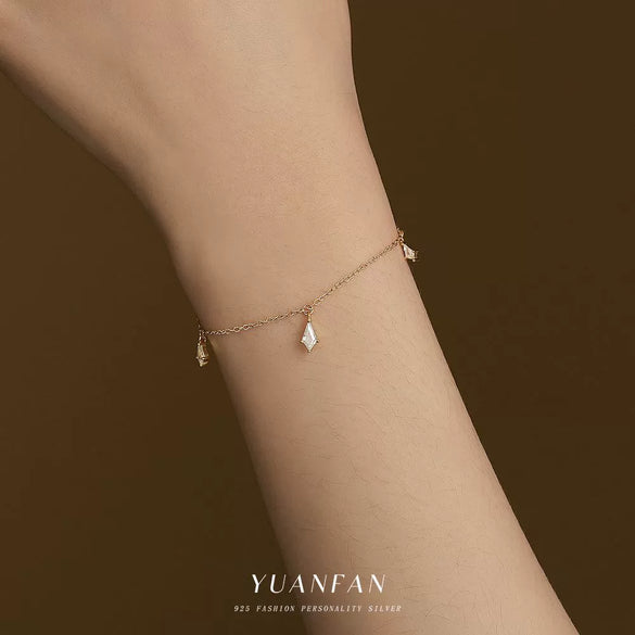 Wholesale Women's Light Luxury Geometric Water Drop S925 Sterling Silver Bracelet With Zirconia