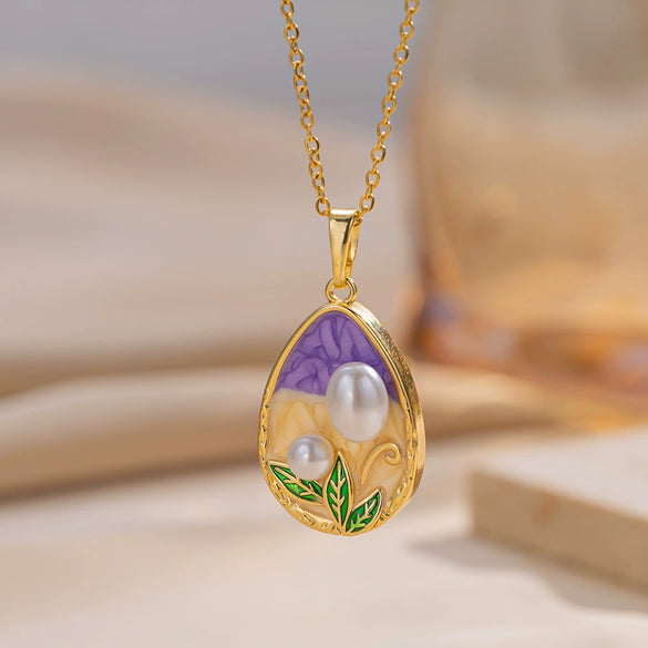 Wholesale Women's Light Luxury Heart Shape Titanium Steel And Copper Necklace With Micro Inlaid Pearl Dripping Oil Retro Oil Painting Style Clavicle Chain Jewelry