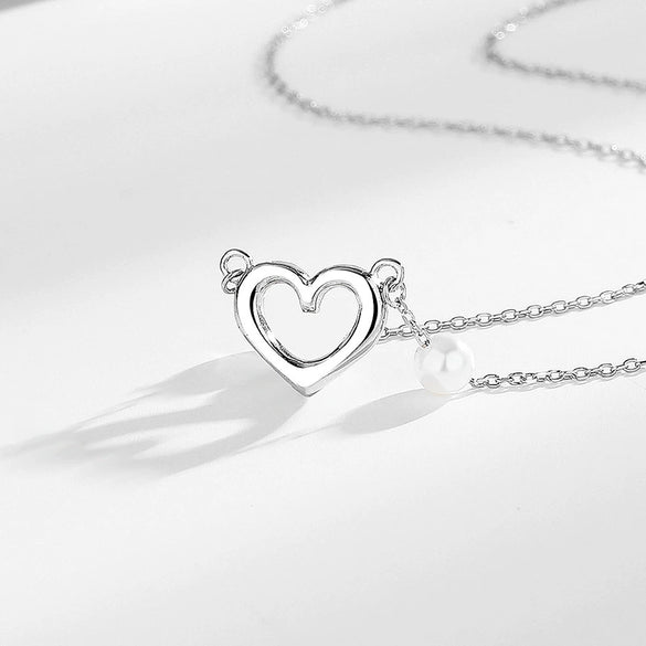 Wholesale Women's Light Luxury Highend S925 Sterling Silver Irregular Heartshaped Geometric Design Clavicle Necklace