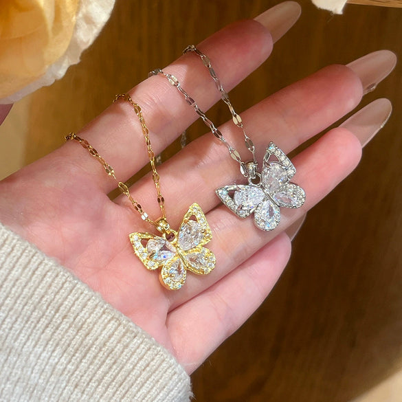 Wholesale Women's Light Luxury Insect Shaped Titanium Steel And Copper Necklace Inlaid With Zircon And Zirconia In Water Wave Chain Style