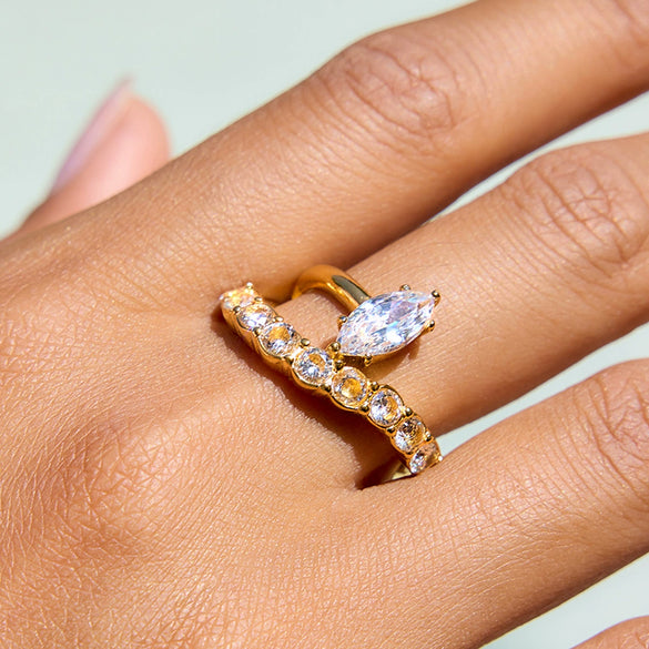 Wholesale Women's Light Luxury Minimalist Geometric Stainless Steel Zircon Ring With Electroplating