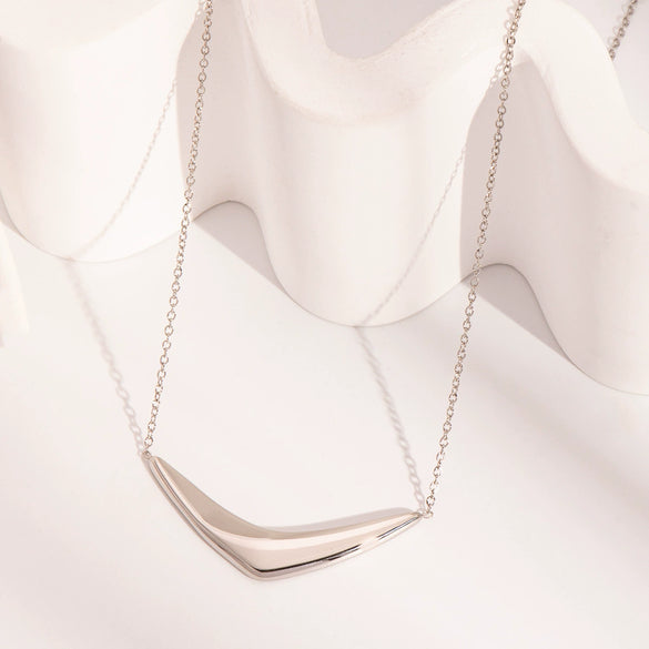 Wholesale Women's Light Luxury Niche Simple High End Versatile V Shaped Stainless Steel Necklace With Pvd Furnace Vacuum Real Gold Plating