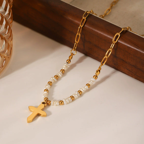 Wholesale Women's Light Luxury Retro Natural Freshwater Pearl Stainless Steel Geometric Cross Pendant Necklace With Electroplating