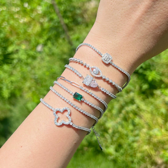 Wholesale Women's Light Luxury S925 Sterling Silver Fourleaf Clover Geometric Zircon Rai Diamond Electroplated Tennis Bracelet