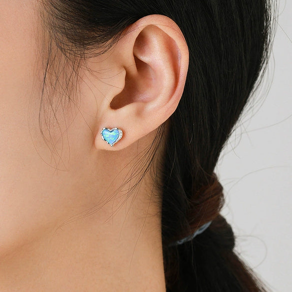 Wholesale Women's Light Luxury S925 Sterling Silver Inlaid Heartshaped Earrings