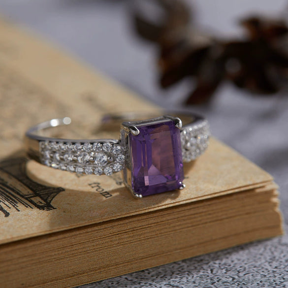 Wholesale Women's Light Luxury S925 Sterling Silver Ring Inlaid With Natural Amethyst And Geometric Crystal Cube Sugar Design