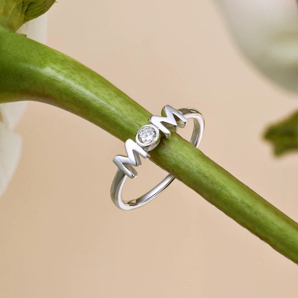 Wholesale Women's Light Luxury S925 Sterling Silver Ring With Letter Design And Zircon Inlaid Electroplated