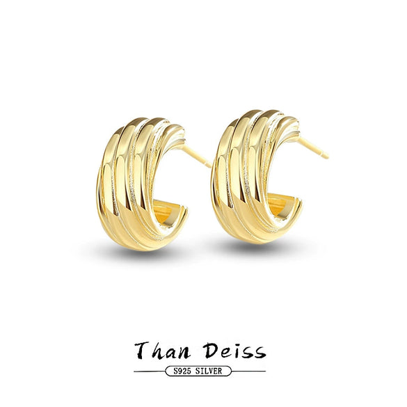 Wholesale Women's Light Luxury S925 Sterling Silver Wave Pattern Ctype Earrings With Electroplating
