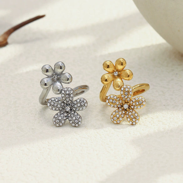 Wholesale Women's Light Luxury Stainless Steel Electroplated Flower Zircon Ring Hand Jewelry