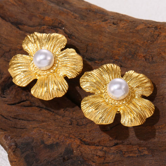 Wholesale Women's Light Luxury 316L Stainless Steel Electroplated Geometric And Flower Patterned Petal Flower Inlaid Beads Earrings