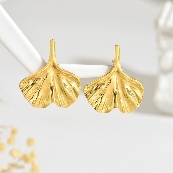 Wholesale Women's Light Luxury Stamped Stainless Steel Leaf Earrings
