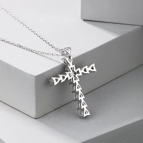 Wholesale Women's Light Luxury 925 Sterling Silver Necklace With Geometric Pattern And Love Zircon Inlaid Electroplated