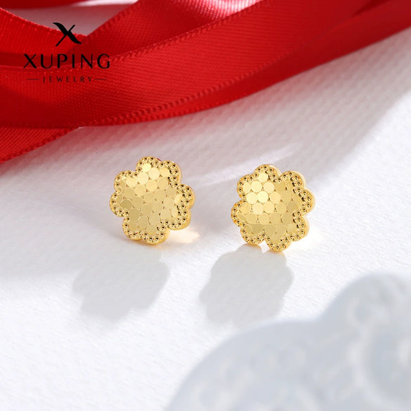 Wholesale Women's Light Luxury Style Alloy Electroplated Imitation Gold Color Simple Earrings
