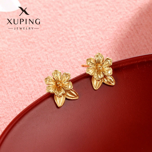Wholesale Women's Light Luxury Style Alloy Electroplated Imitation Gold Color Simple Earrings