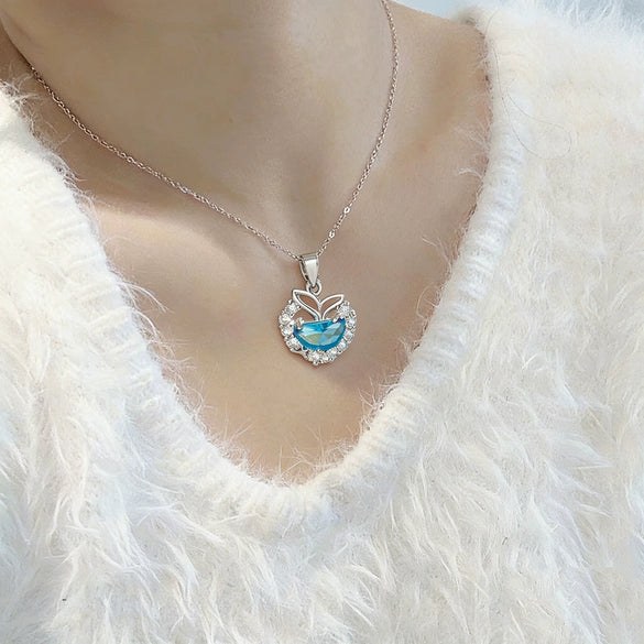 Wholesale Women's Light Luxury Style Fish Tail Pattern Zircon Inlaid Titanium Steel And Copper Pendant Necklace With Oshaped Chain