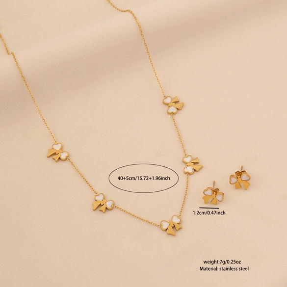 Wholesale Women's Light Luxury Style Flower Shape Real Gold Plated Stainless Steel Necklace Set