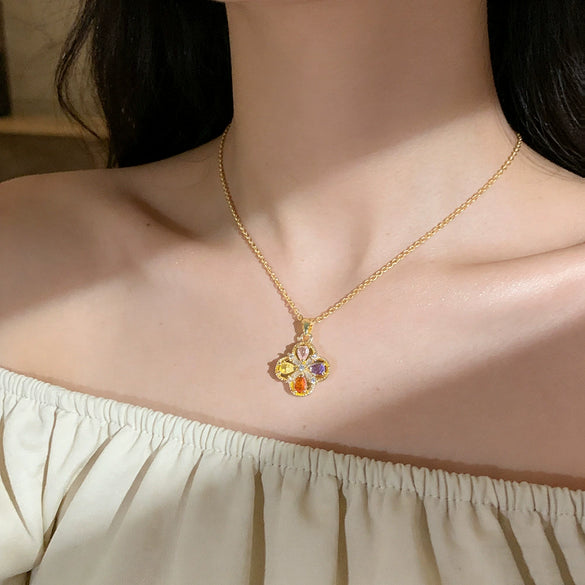 Wholesale Women's Light Luxury Style Titanium Steel Necklace With Zircon Inlaid Copper Flower Pendant And Oshaped Chain