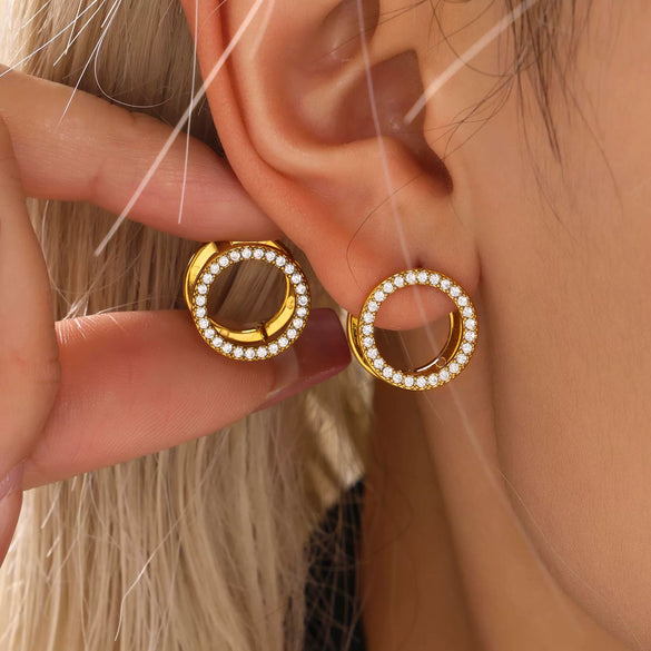 Wholesale Women's Light Luxury Texturized Stainless Steel Mixed Color Zircon Doublesided Circle Earrings Pvd Gold Plated Geometric Design