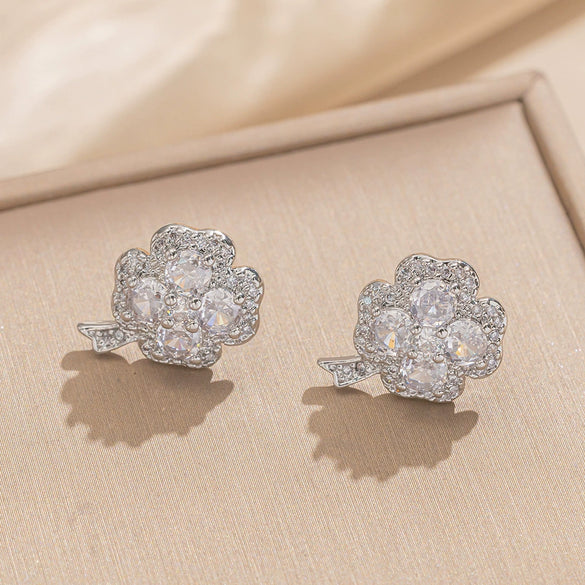 Wholesale Women's Light Luxury Titanium Steel Jewelry Set With Full Diamond Four Leaf Clover Earrings And Necklace Set With Diamonds