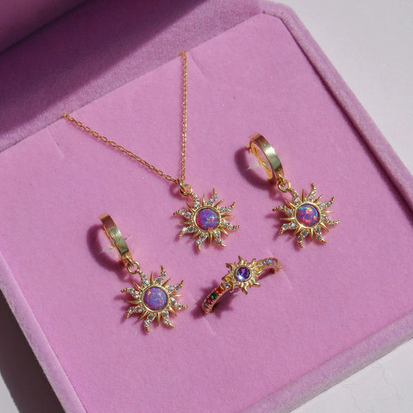 Wholesale Women's Literature And Art Style Copper Necklace With Geometric Zircon Pendant And Diamond Treatment