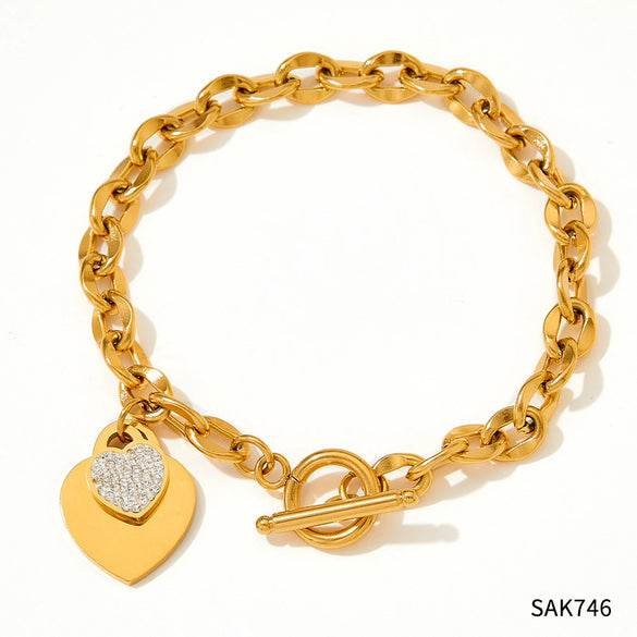 Wholesale Women's Love Heart Stainless Steel Bracelet With Vacuum Plating And Diamond Simple Style