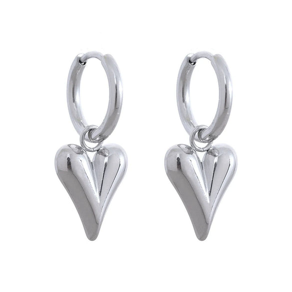 Wholesale Women's Love Series 18K Gold Plated Titanium Steel Heart Shaped Earrings With Electroplating