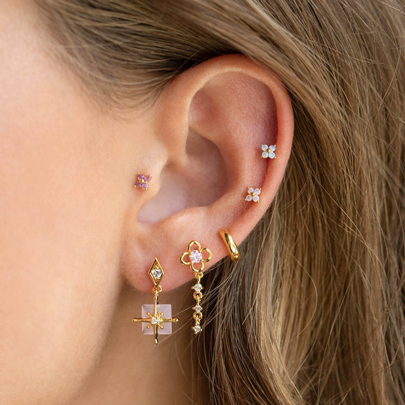 Wholesale Women's Lovely Flower Pattern Brass Earrings Plated With Real Gold And Set With Zircon