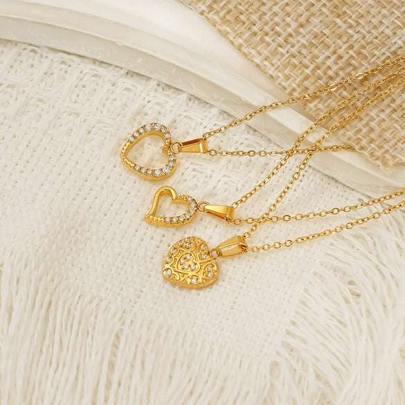 Wholesale Women's Lovely Heart Shape Zirconia Titanium Steel Cross Chain Necklace