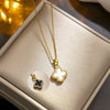 Wholesale Women's Luxury Fourleaf Clover Titanium Steel Necklace With Black And White Doublesided Design 18K Goldplated Ochain Geometric Pattern