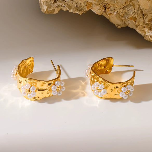 Wholesale Women's Luxury 18K Gold Plated Stainless Steel C Shaped Flower Earrings Set With Pearls And Diamonds