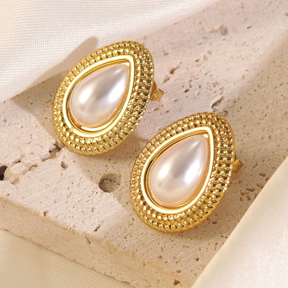 Wholesale Women's Medieval Geometric Pearl Stainless Steel Electroplated Earrings Highend Jewelry