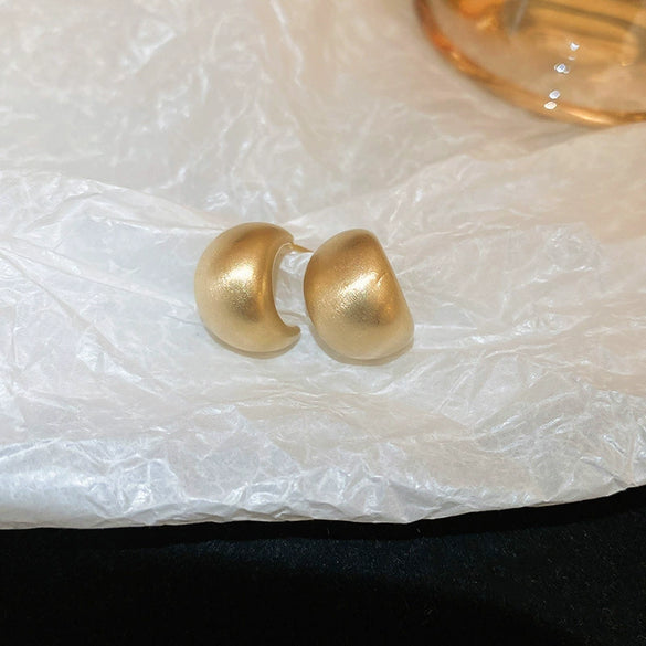 Wholesale Women's Metal Brushed Geometric Heart Shape Electroplated Earrings