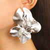 Wholesale Women's Metal Geometric Pleated Retro Elegant Trendy Electroplated Earrings