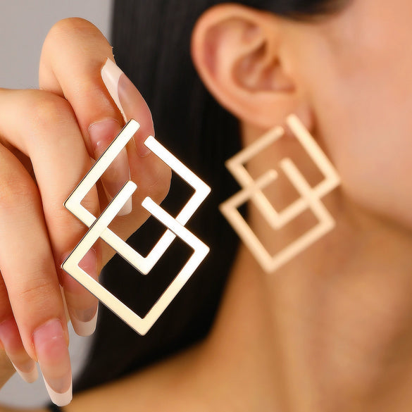 Wholesale Women's Metal Geometric Square Earrings With Electroplating Treatment