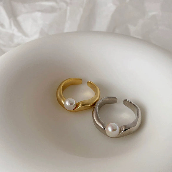 Wholesale Women's Metal Pearl Open Ring With Geometric Pattern And Electroplating Treatment