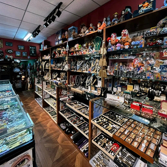 Wholesale Women's Middle Ancient Vintage Alloy Needle Earrings With Diamond Design And Geometric Drop Shape