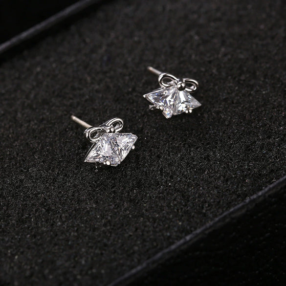 Wholesale Women's Mini Cartoon Animal Zodiac 925 Sterling Silver Earrings With Electroplating