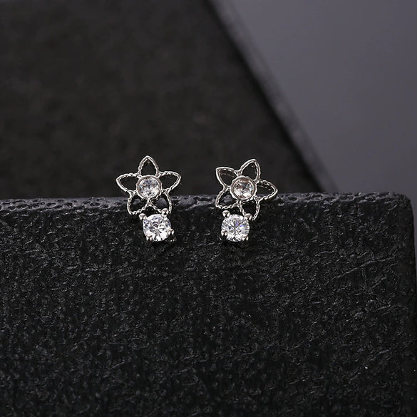 Wholesale Women's Mini Cartoon Animal Zodiac 925 Sterling Silver Earrings With Electroplating