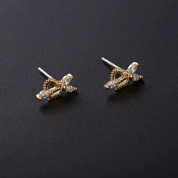 Wholesale Women's Mini Cartoon Animal Zodiac 925 Sterling Silver Earrings With Electroplating