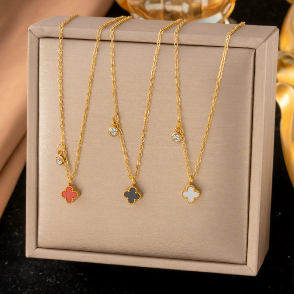 Wholesale Women's Mini Fourleaf Clover 18K Gold Real Gold Plated In The Furnace Flower Pendant Necklace With Flash O Chain