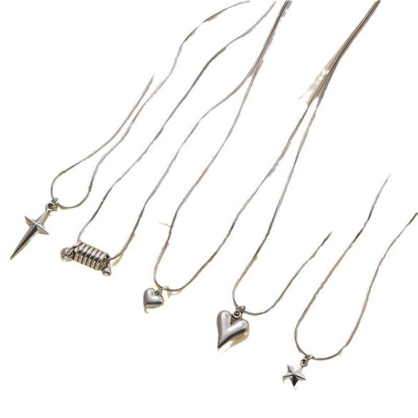 Wholesale Women's Mini Heart Shaped Pendant Clavicle Necklace Copper Titanium Steel Electroplated Niche Design