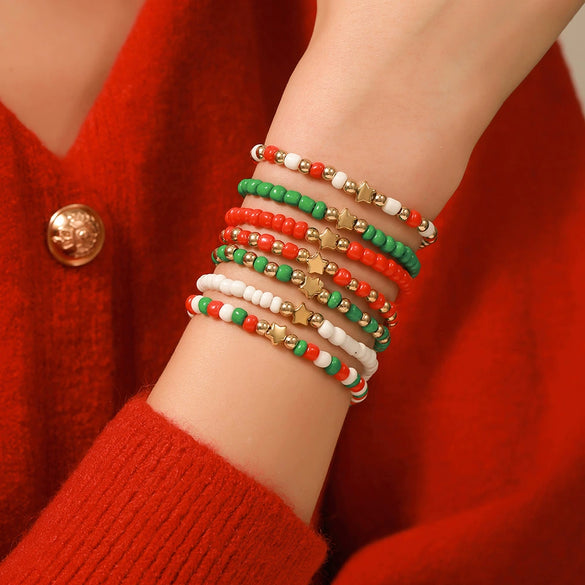 Wholesale Women's Minimalist Christmas Polymer Clay Bracelet With Snowflake And Christmas Tree Pendant