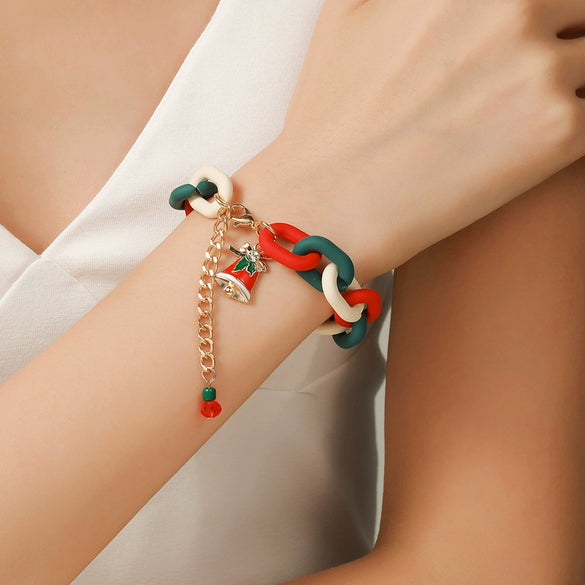 Wholesale Women's Minimalist Christmas Polymer Clay Bracelet With Snowflake And Christmas Tree Pendant