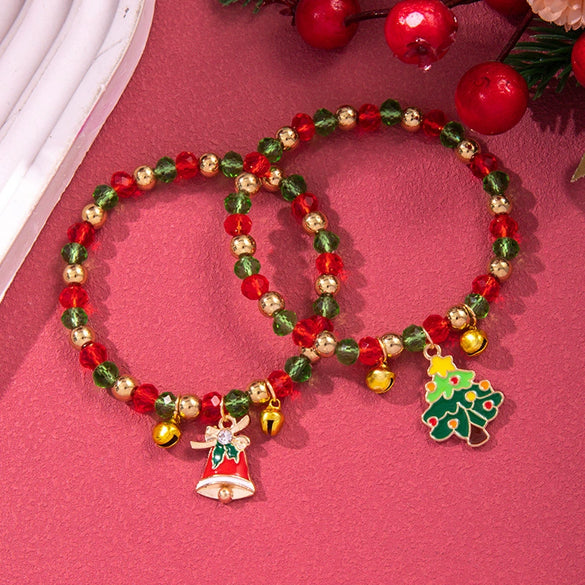 Wholesale Women's Minimalist Christmas Polymer Clay Bracelet With Snowflake And Christmas Tree Pendant