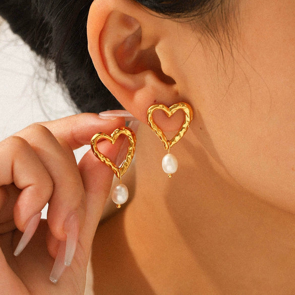 Wholesale Women's Minimalist Electroplated Stainless Steel Heart And Geometric Earrings
