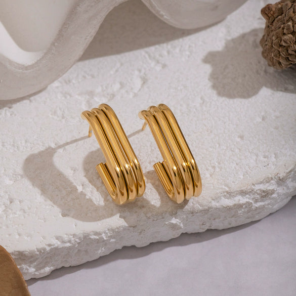 Wholesale Women's Minimalist Geometric Cshaped Stud Earrings Stainless Steel Pvd Furnace Vacuum Real Gold Plated